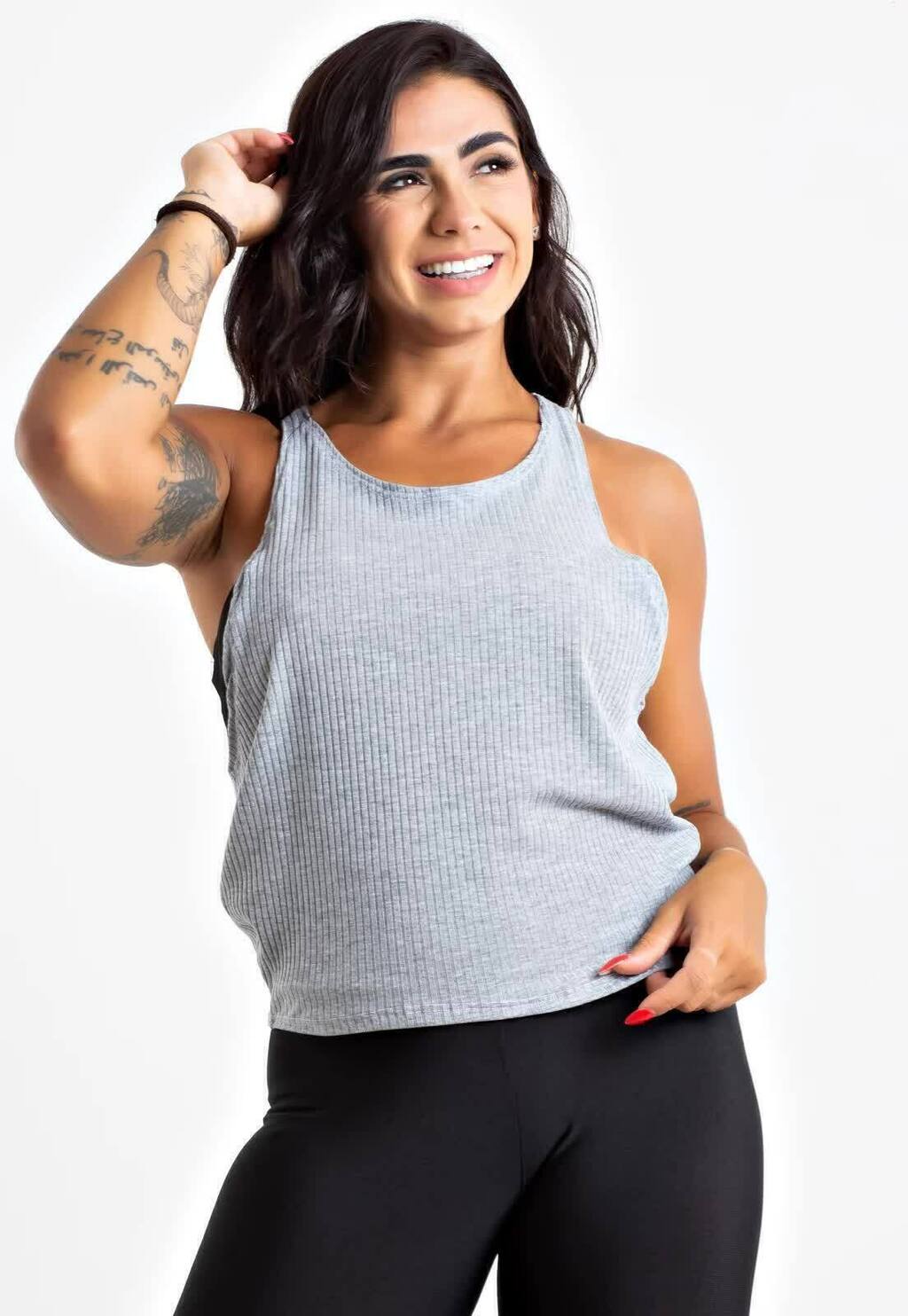 Blusa Com Cropped Tomara que Caia Feminina Preta Lisa