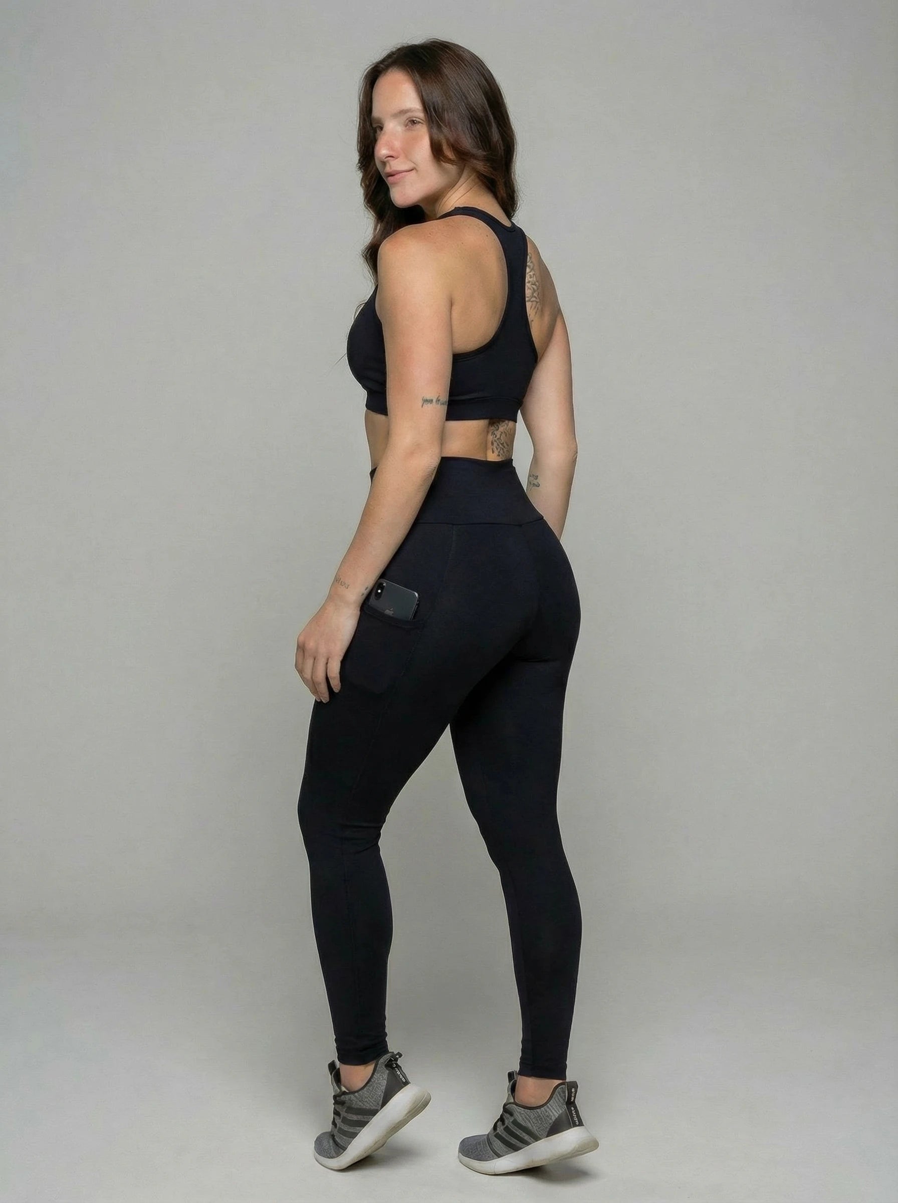 Calça com Detalhe Rosê Legging Fitness Preta