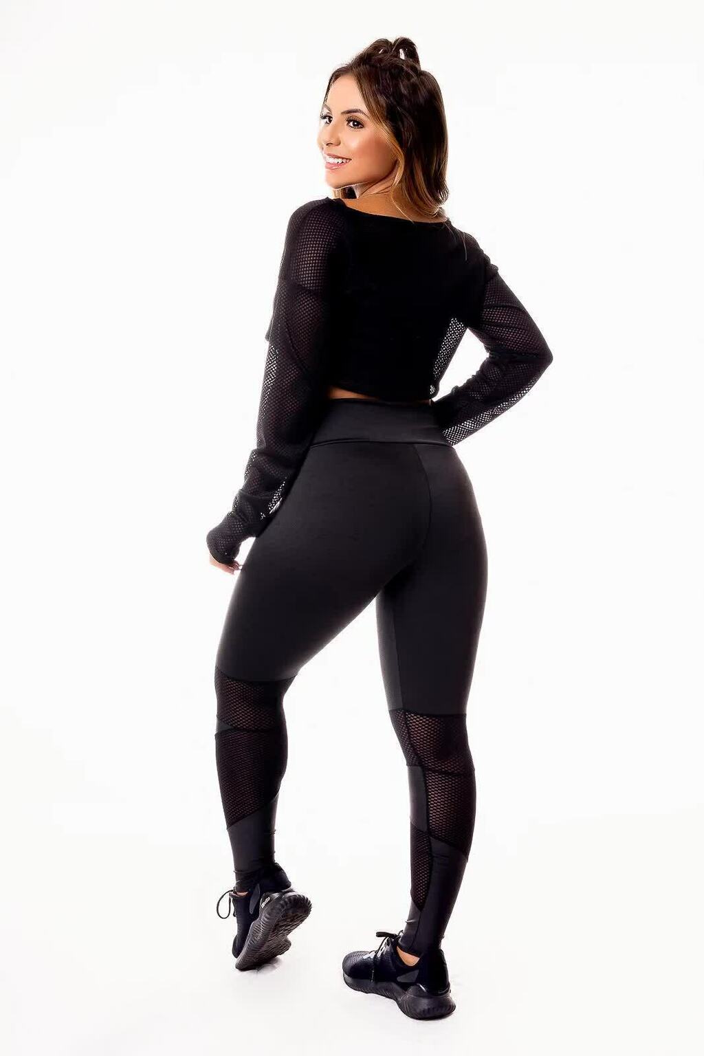 Conjunto e Calça com Detalhes em Dry e Fitness Cropped de Tela Dry