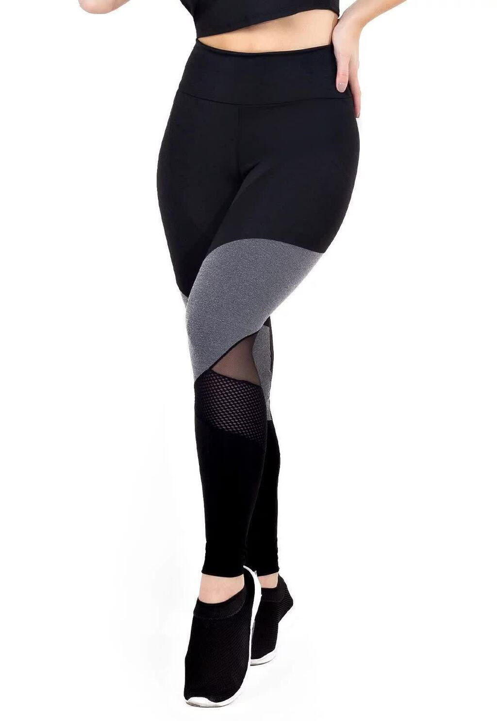 Calça Legging e Tela Preto Cintura Alta Assimétrica com Detalhe em Tulê