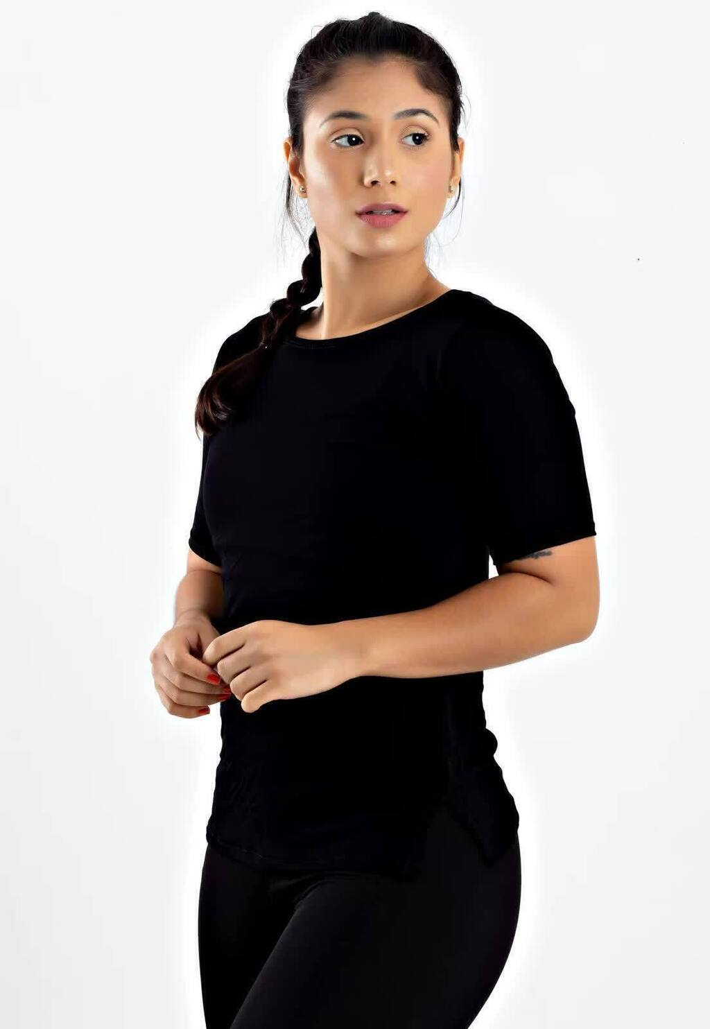 Blusa Manga Curta Metamorfose Preto Fitness Lisa