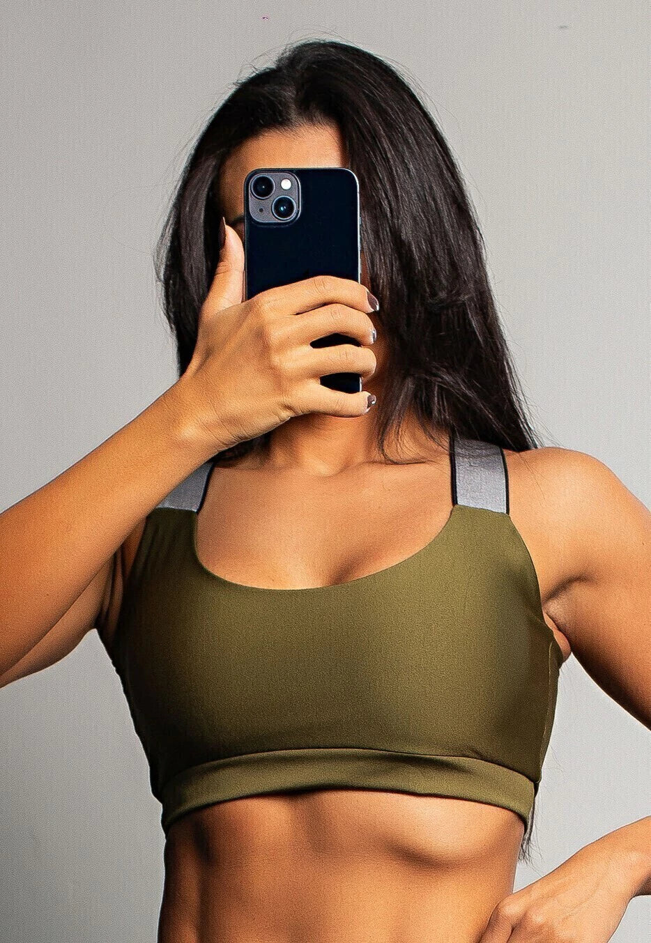 Cropped Alça de Elástico Cruzado nas Costas